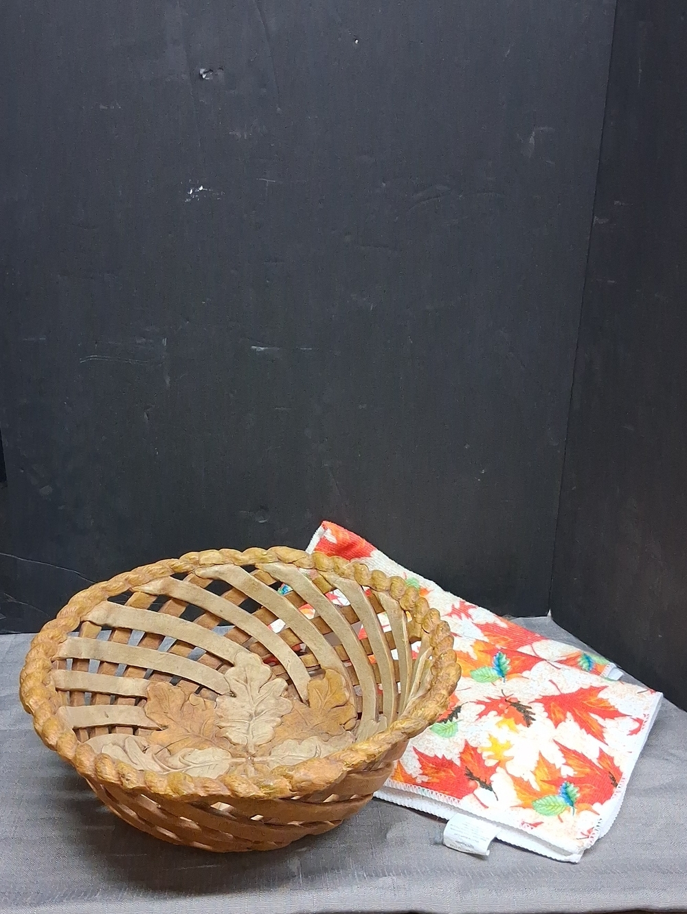 Autumn leaf design hand made dough bowl